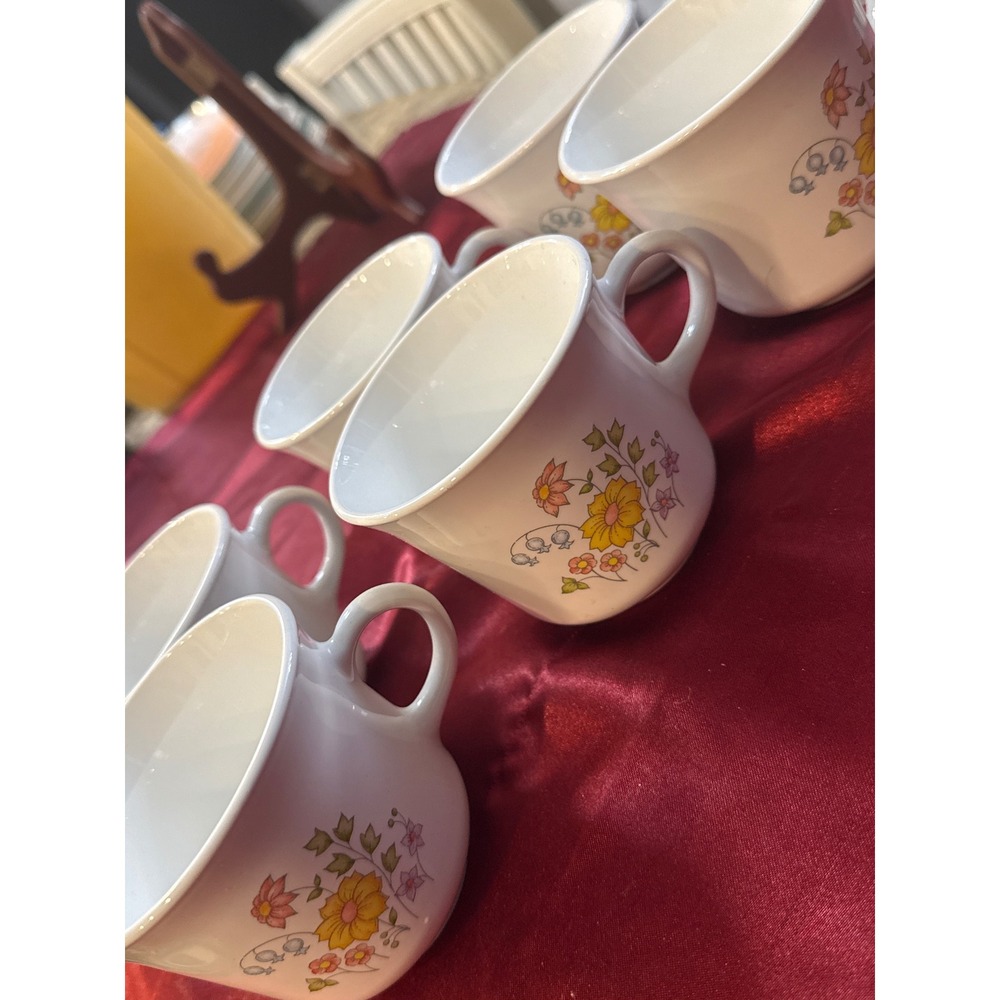 Corelle by Corning Meadow Floral Coffee Mugs Set of 6 Vintage White Vitrelle USA